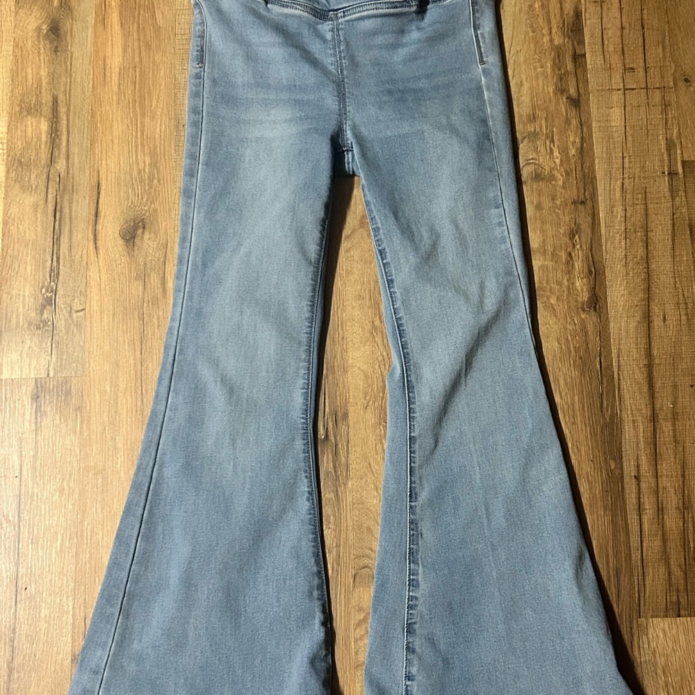 Free People We The Free Pull-On Flare Jeans Light Wash Womens Size 26 Short